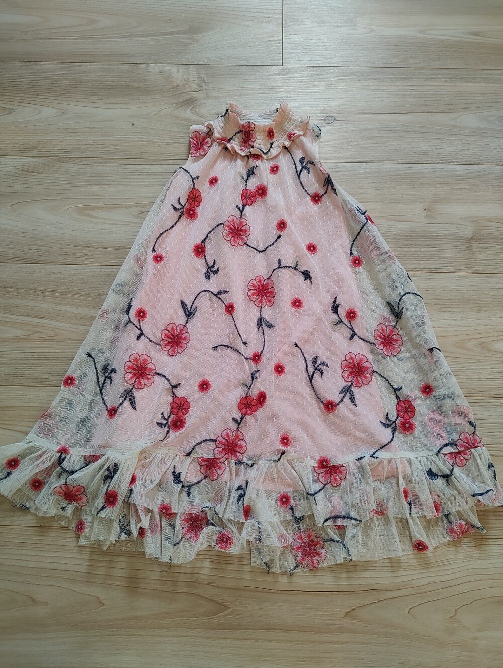 iris & ivy Pink Floral Embroidered Ruffle Neck Halter Dress